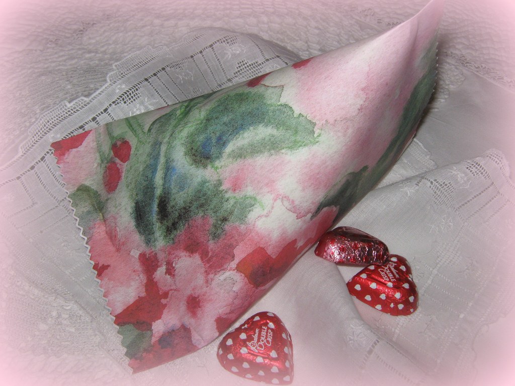 paper gift holder geraniums